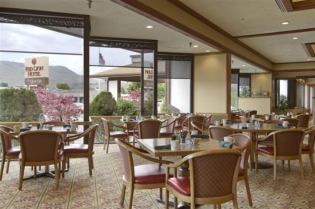 Red Lion Center Hotel