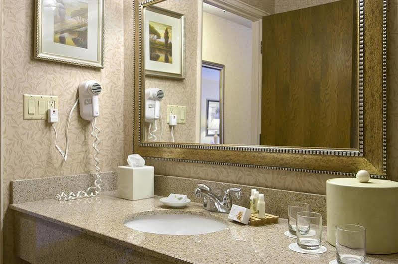 Hotel Red Lion Center 3*